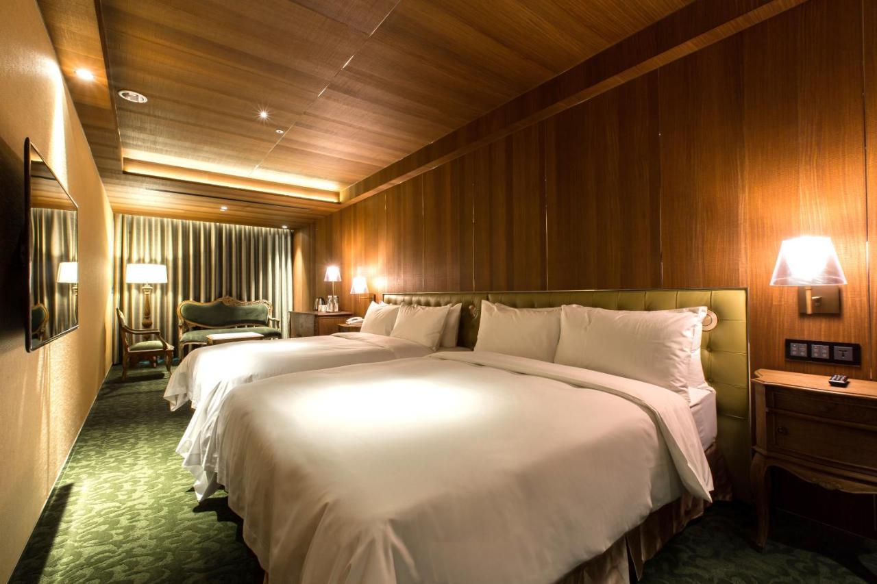 Inhouse Hotel Grand Тайчжун Номер фото