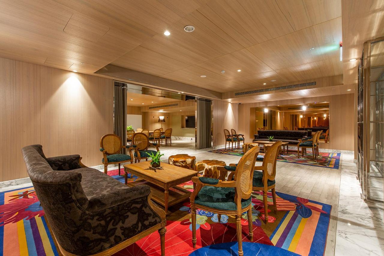 Inhouse Hotel Grand Тайчжун Экстерьер фото