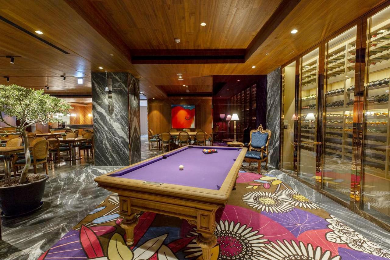 Inhouse Hotel Grand Тайчжун Экстерьер фото